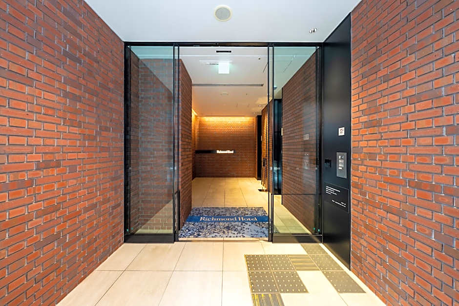 Richmond Hotel Yokohama Ekimae