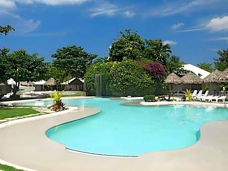 Almont Inland Resort