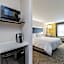 Holiday Inn Express and Suites- South Bend Casino By IHG