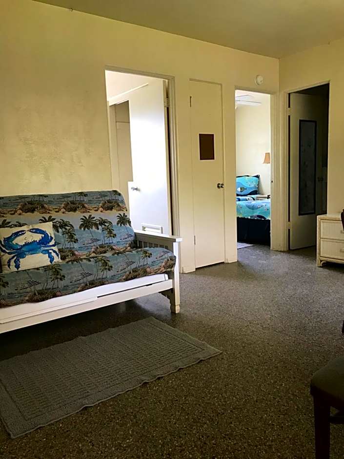 South Beach Inn - Cocoa Beach