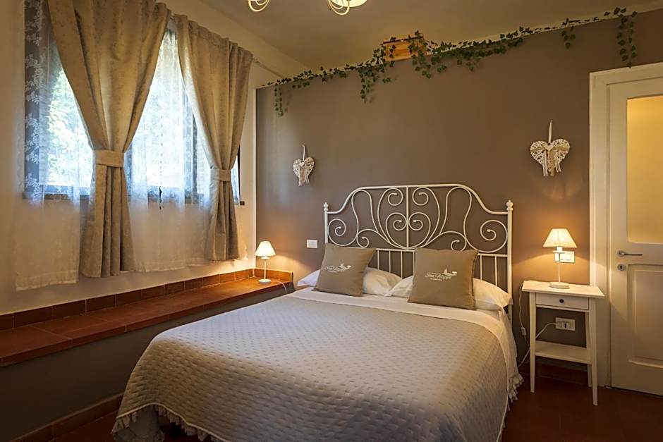 Podere San Filippo B&B-Apartment-Pet Friendly-Rent Bike and Bike Friendly