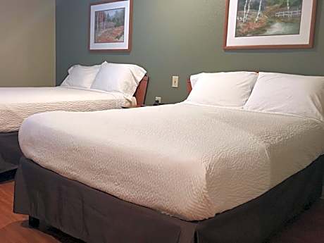 Standard Studio 2 Full Beds Non-Smoking