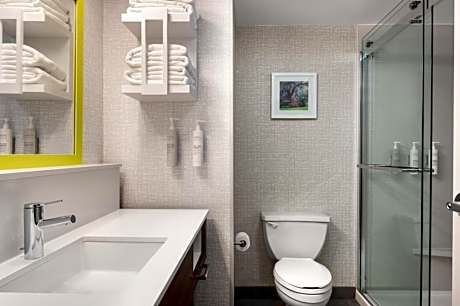 2 Queen Beds Nonsmoking