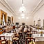 Hotel Carlton