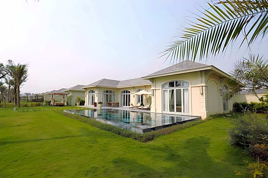 FLC Luxury Hotel Samson