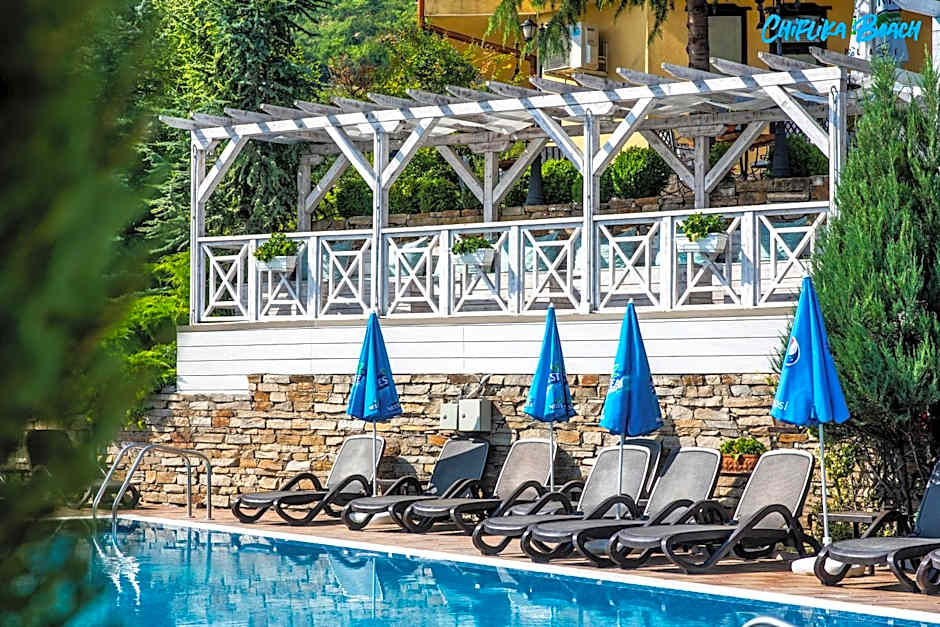 Chiflika Family Hotel