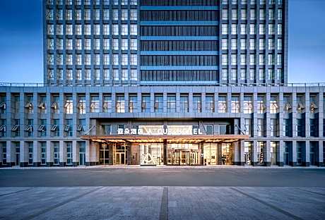 Atour Hotel Yantai Penglai Government Affairs Center