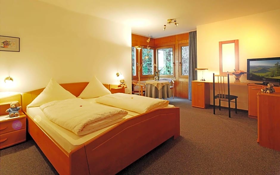 Weinhaus am Schieferfels