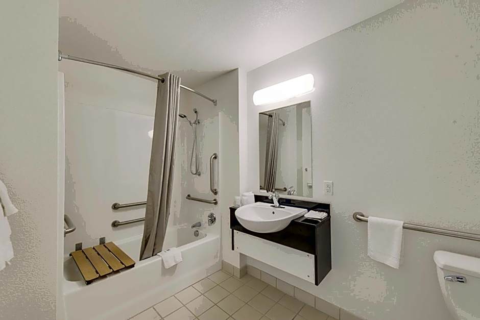 Motel 6 Virginia Beach