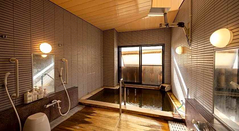Ryokan Hakura