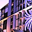 Metro Hotel & Spa