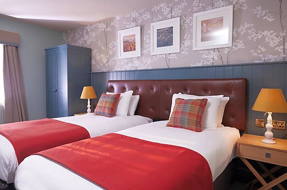 Castle Hotel by Chef & Brewer Collection