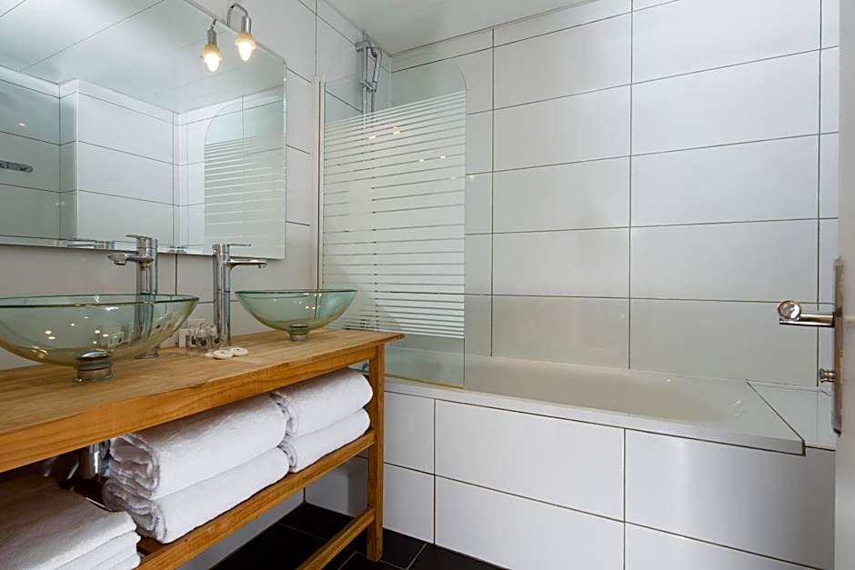 Lion d'Or Paris Hotel