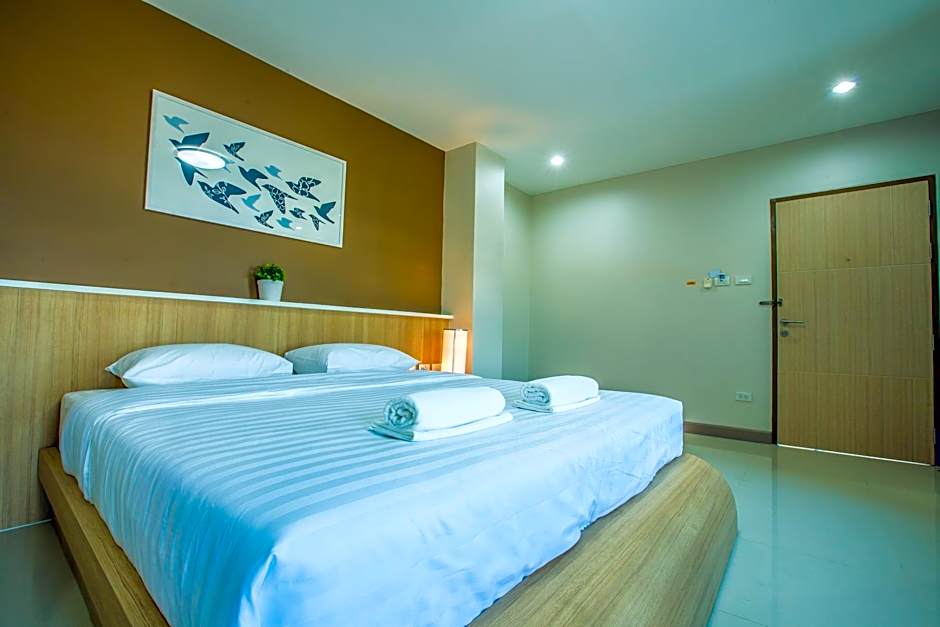 Central Place Angsila