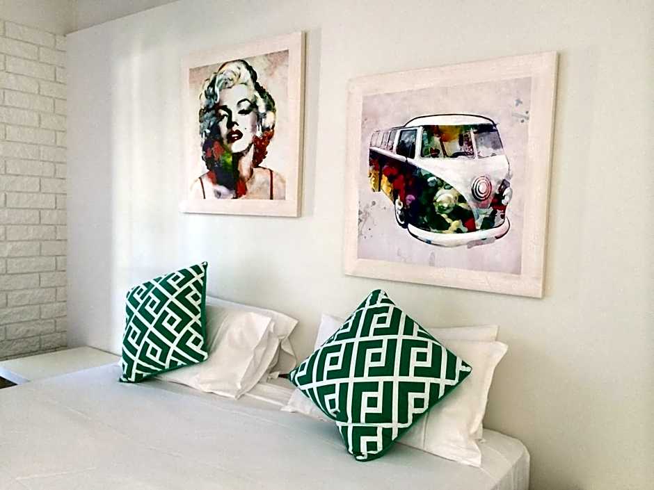 Arcadia Village Motel