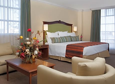 Junior Suite Standard