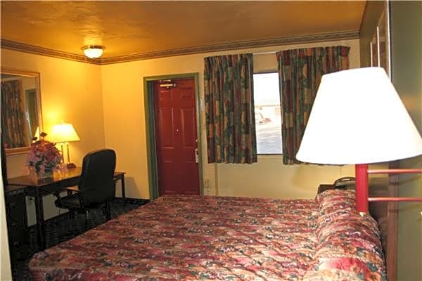 Plaza Travel Inn