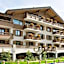 Au Coeur Du Village Hotel