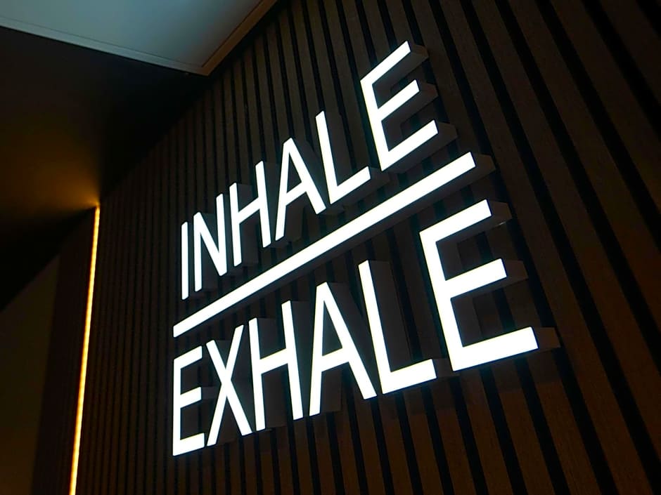 ibis London Gatwick Airport