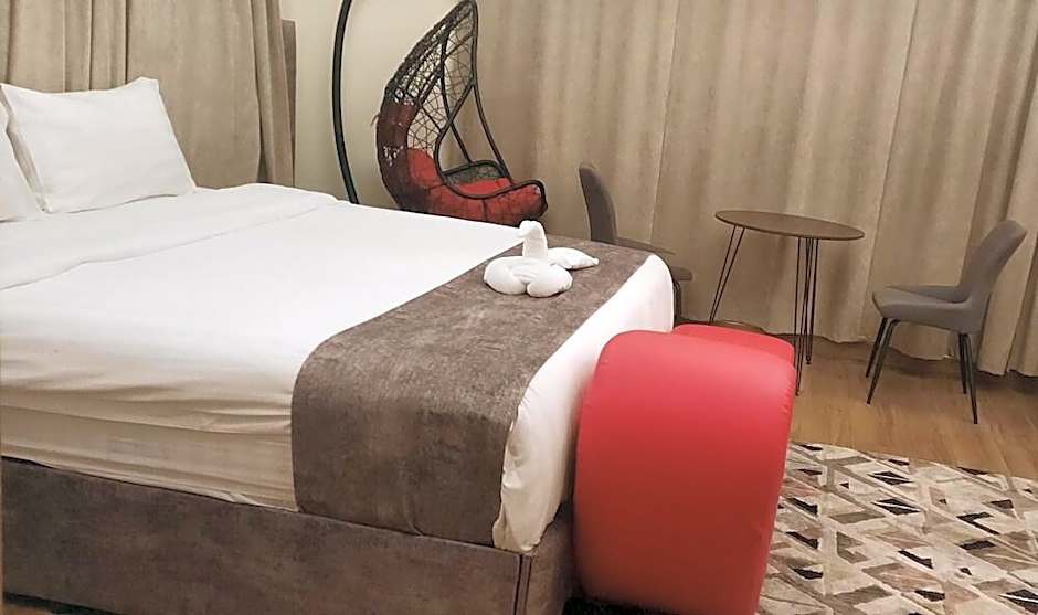 Golden Tulip Abha