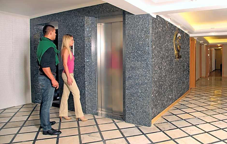 Grand Zeybek Hotel