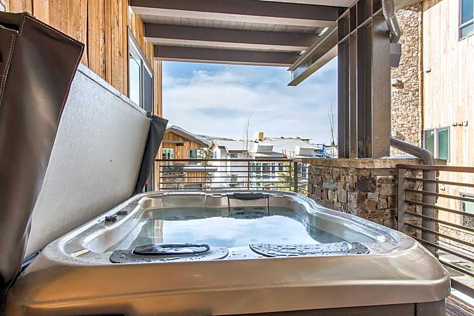 Stein Eriksen Residences