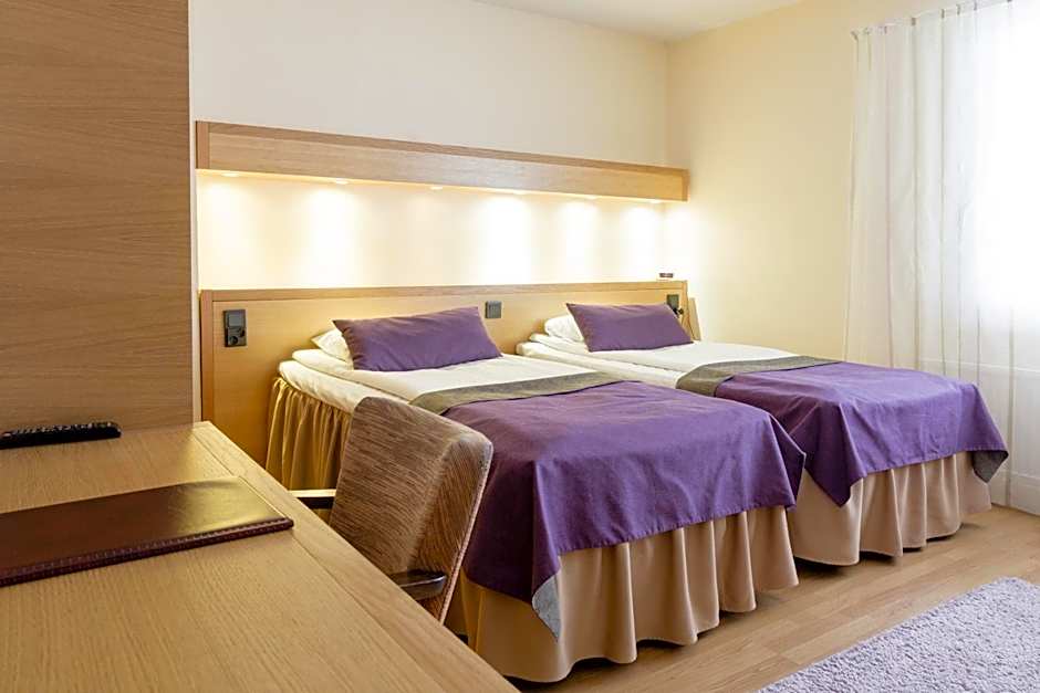 Samantta Hotel & Restaurant