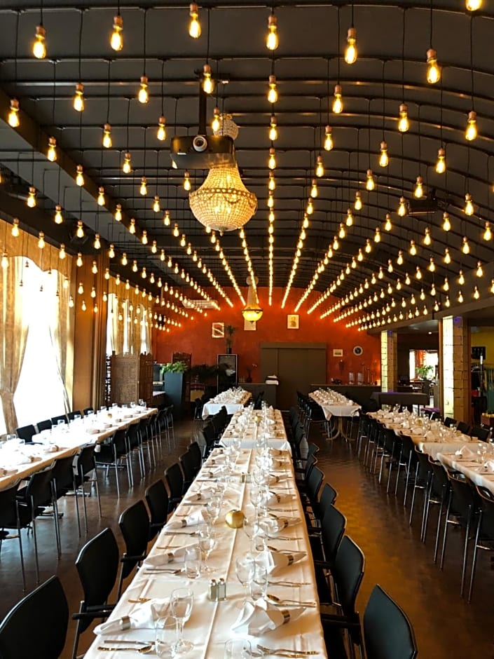 Zys Hotel