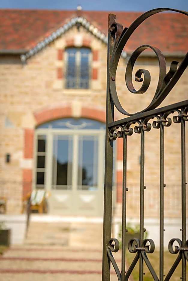 Chai du Chateau de Morteuil