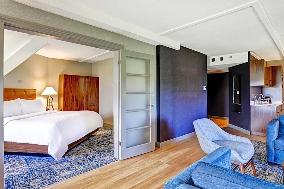Four Points By Sheraton St. Catharines Niagara Suites