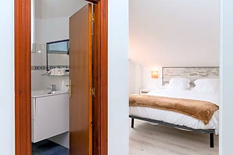 Quadruple Room with Shower