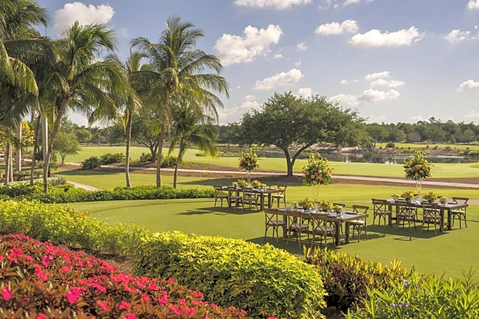 The Ritz-Carlton Naples, Tiburón