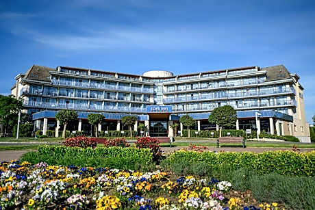 Park Inn by Radisson Sarvar Resort & Spa