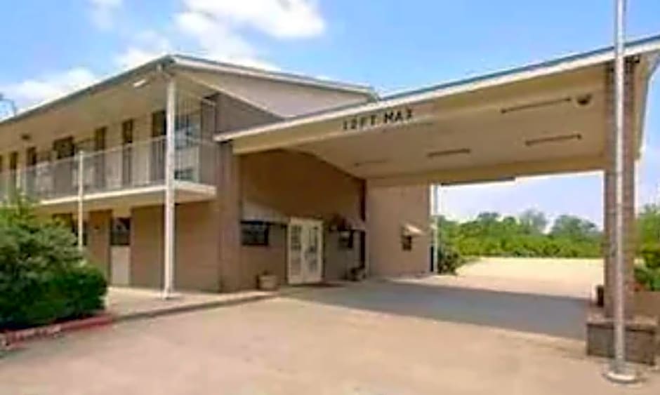 Country Side Inn