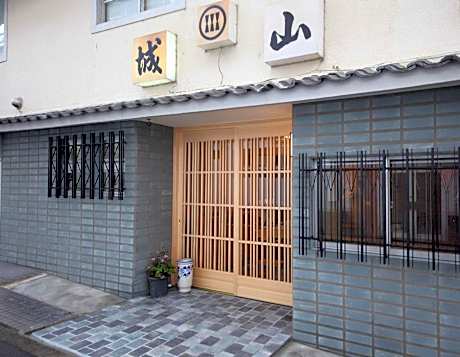 Shiroyama Ryokan