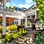 UpValley Inn & Hot Springs, Ascend Hotel Collection 
