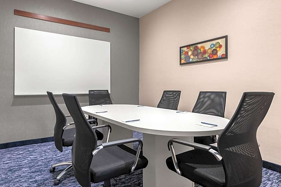 Fairfield Inn & Suites by Marriott Alexandria