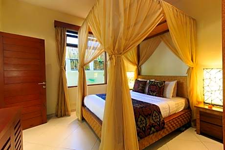 One-Bedroom Villa with Private Pool and Free Floating Breakfast