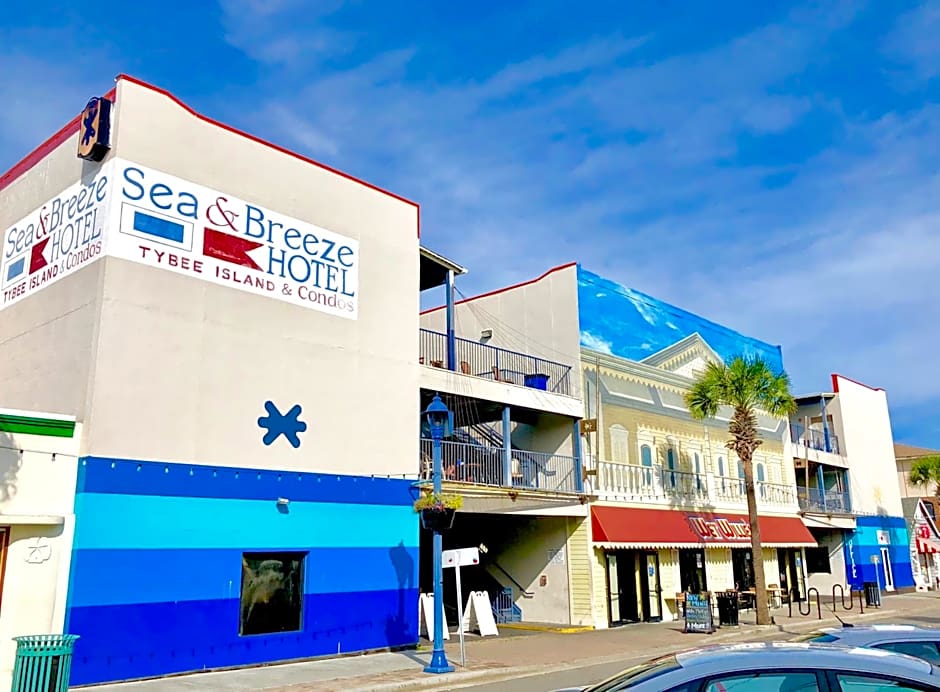 Sea And Breeze Hotel And Condo