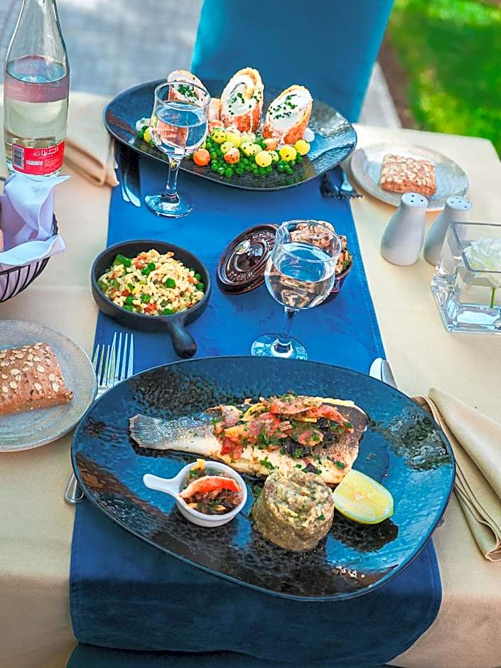 GRAND MOGADOR MENARA