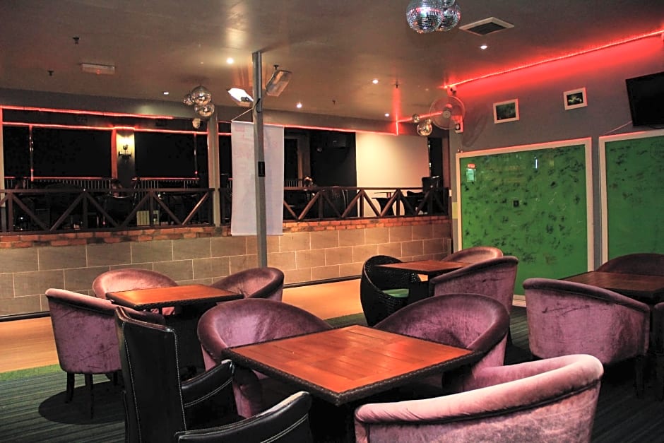 Shervinton Executive Boutique Hotel