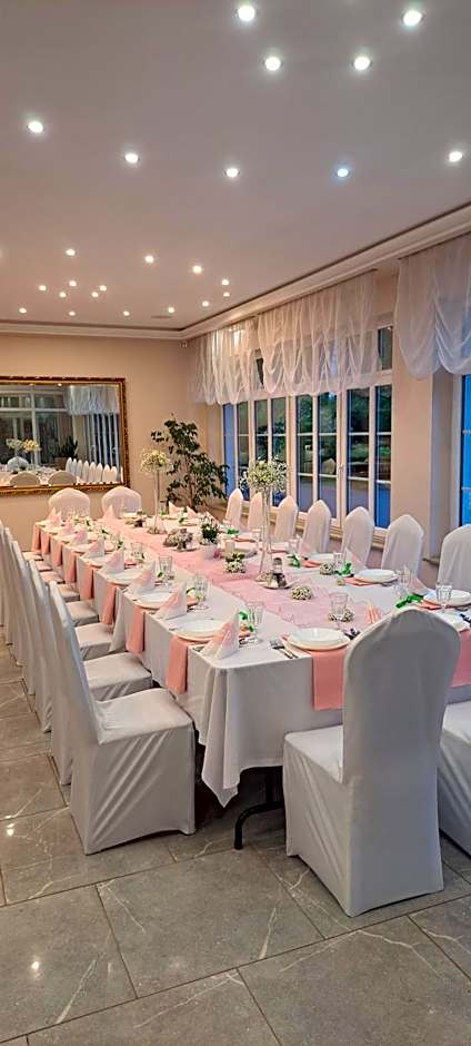 Hotel i Restauracja Chopin