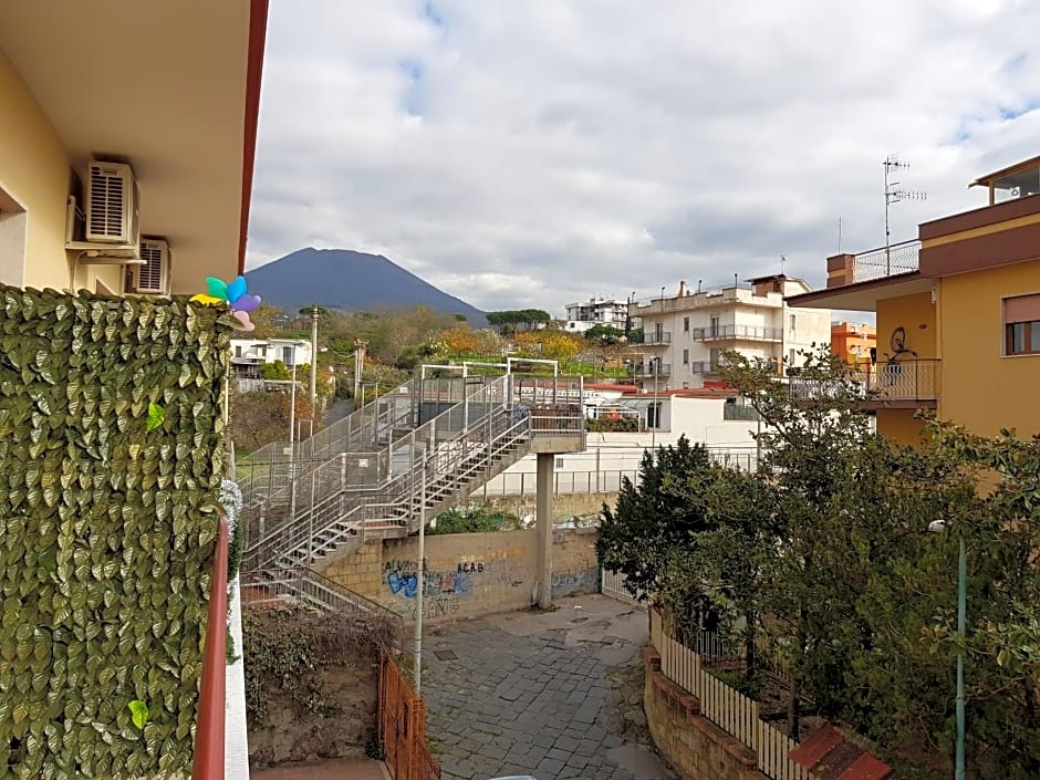 La Casa Di Ercole – Ercolano , CO