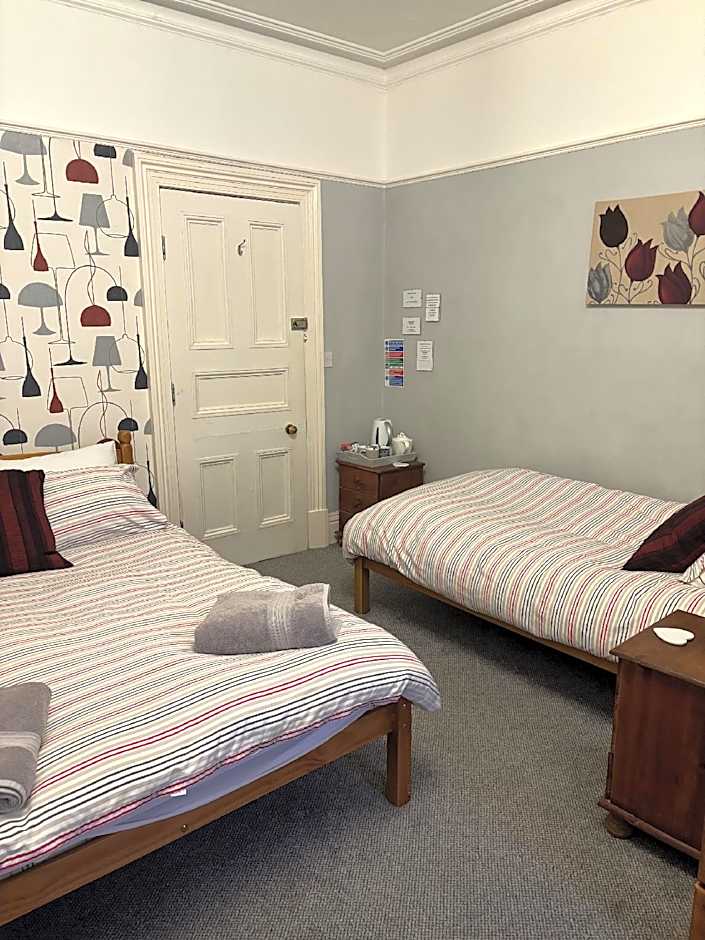Esklet Guest House