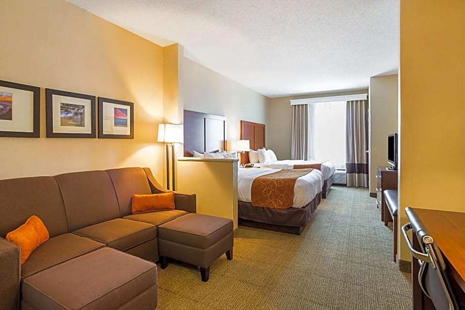 Comfort Suites Twinsburg