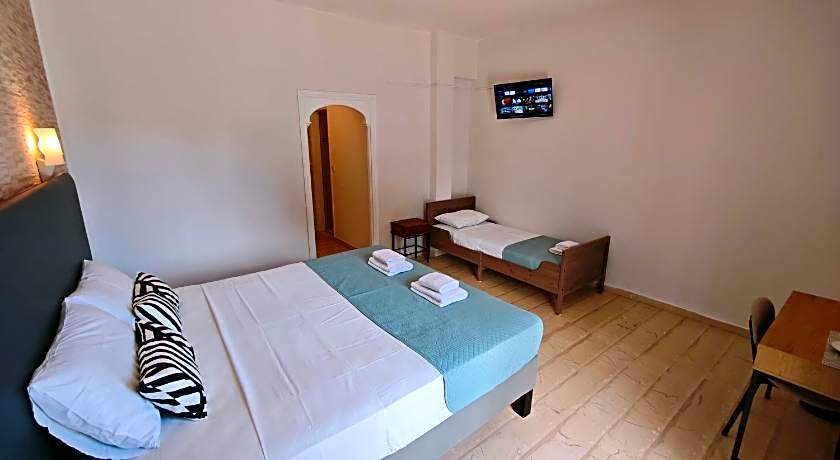 Tina Hotel
