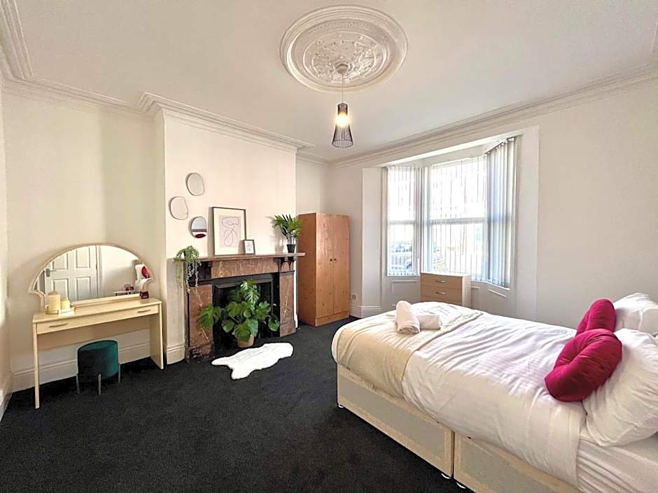 Centrally Located Apartment-free Parking