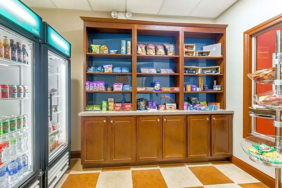 Hampton Inn By Hilton Auburn