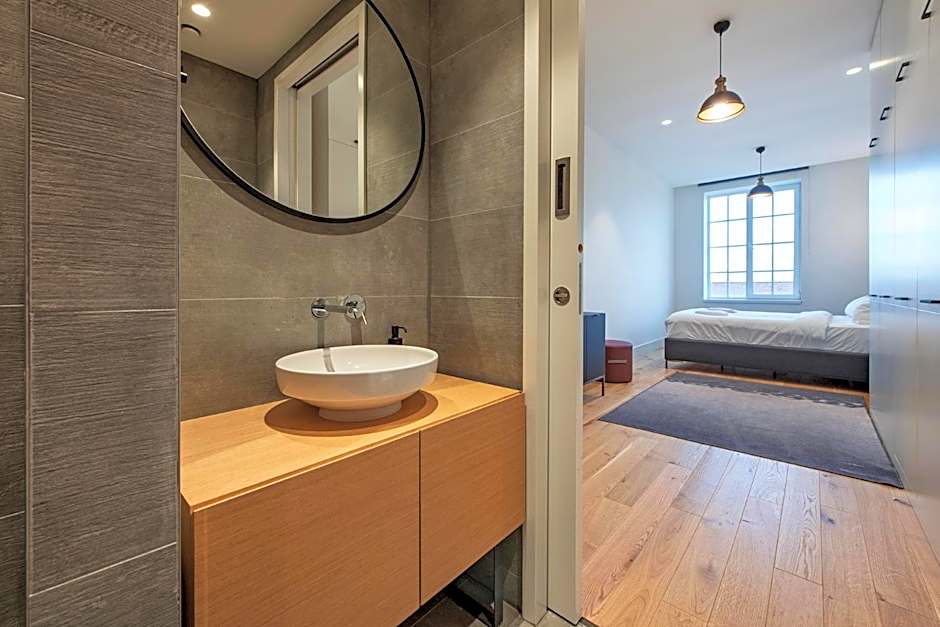 12, Apartments, 4-6 Pers, Central, Stunning View, Near Supermarket & Public Transport