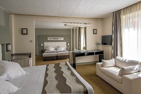 Family Suite Quadruple room - Early Booking
